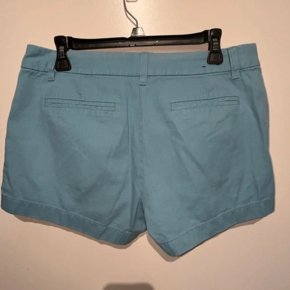 J.‎ Crew Women's Blue Classic Mid Rise Cotton Flat Front Chino Shorts Size 8